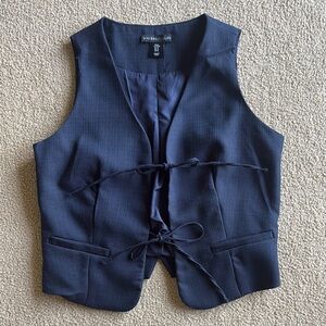 Sincerely Jules Tie Front Vest Top